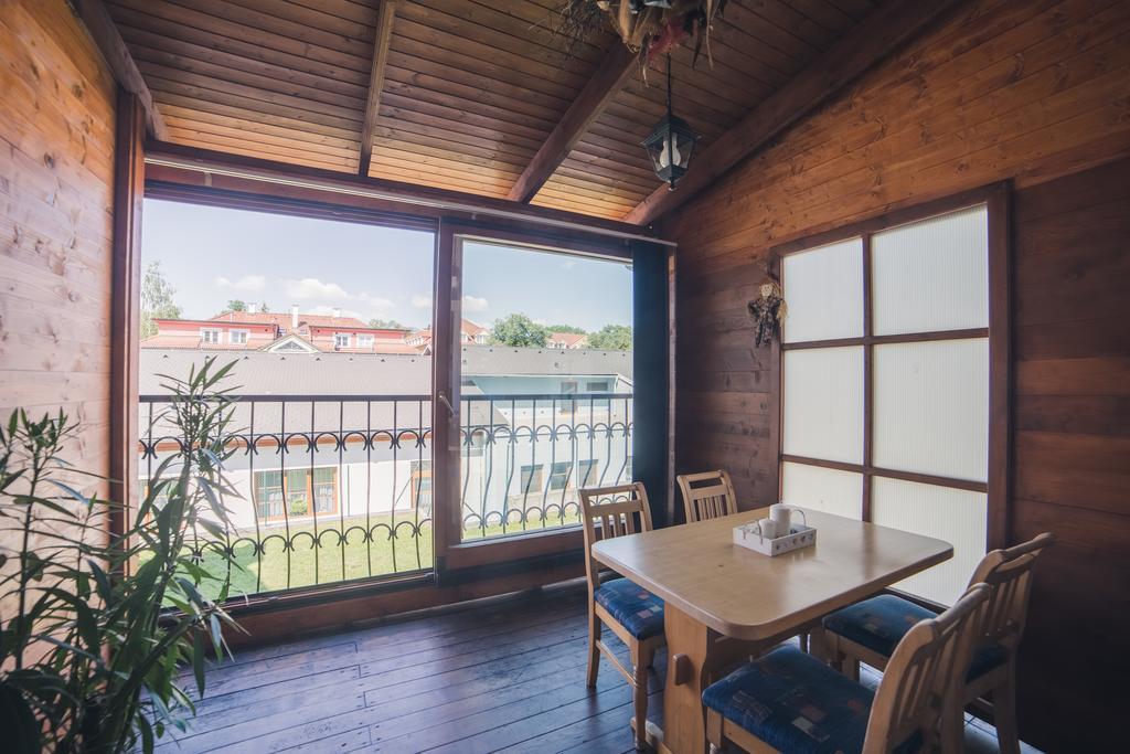 Apartmany U Papousku 인드르지후프흐라데츠 외부 사진